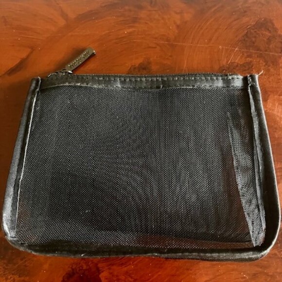 Bundle of 8 items for Eye Make-up application and Hair accessories - Picture 4 of 4